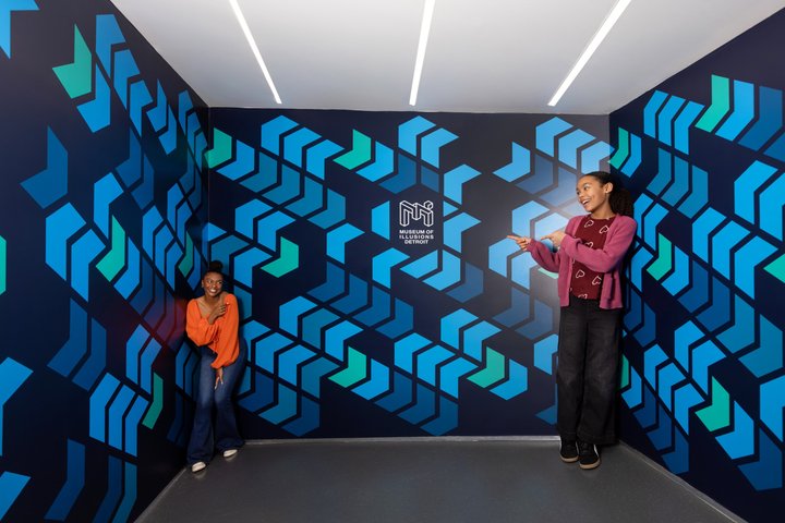 Museum of Illusions Detroit opptakskort