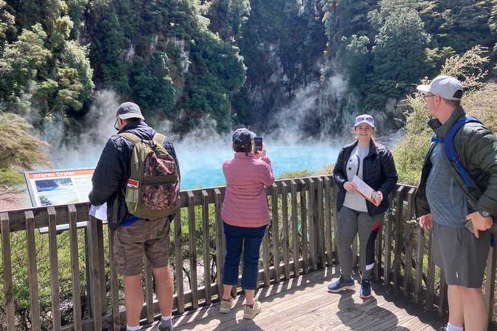 Tour por el Valle Volcánico y el Lago Rotomahana