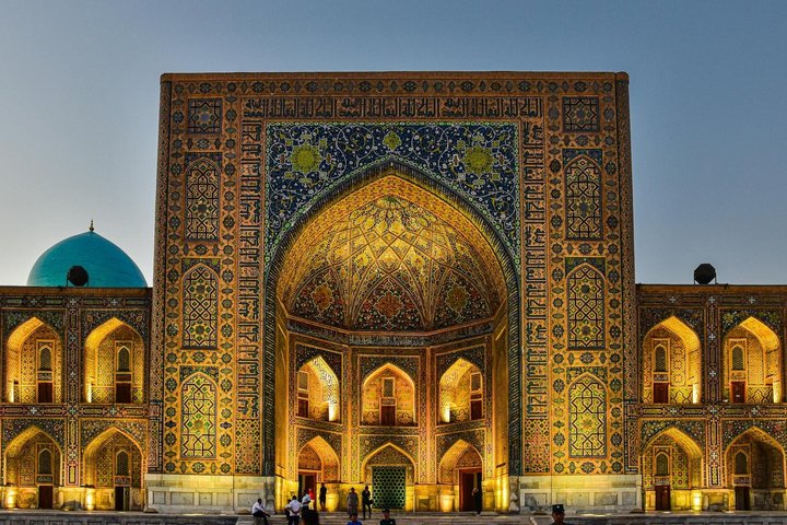 Oezbekistan 6-daagse privétour Khiva-Bukhara-Samarkand met de trein