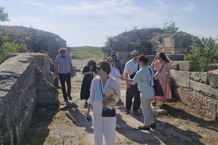 Golden Hour Guided Tour: Histria Citadel og lokal vinsmagning