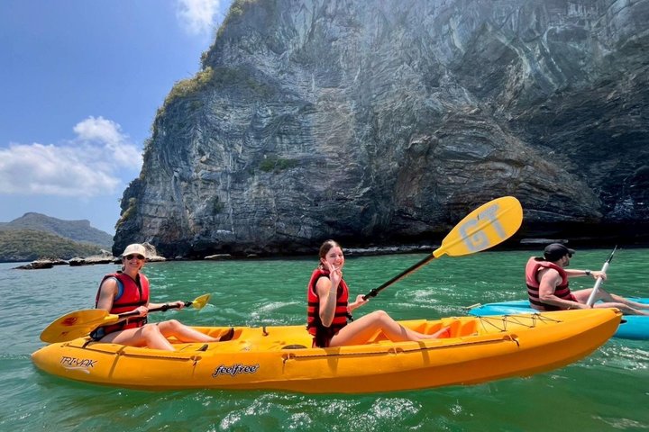 Koh Samui: Parco Nazionale Marino di Angthong 42 - Tour in motoscafo dell'isola