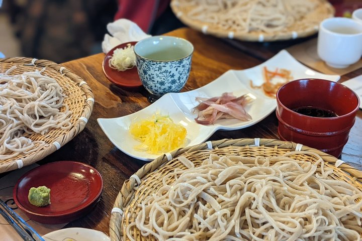 Privé elektrische fietstour & Soba-lunch