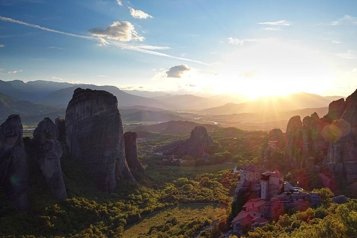 Meteora Zonsondergang: 'Verborgen Schatten' Tour - Kleine Groep