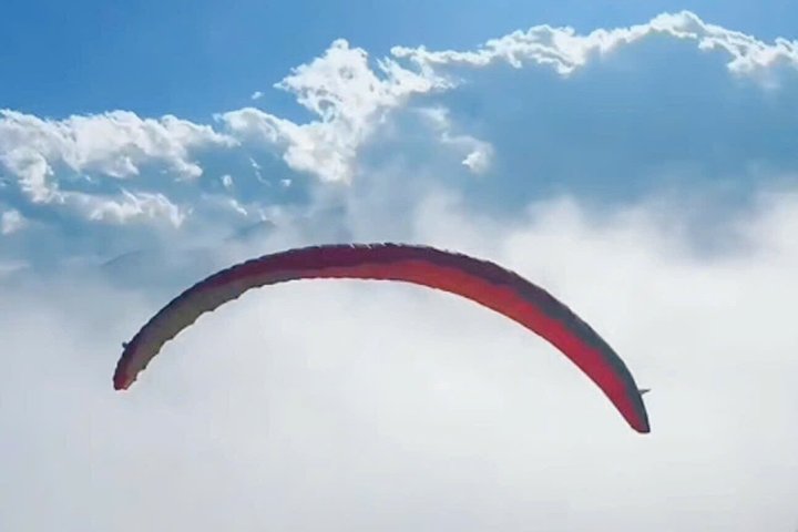 90 - Tour giornaliero di Sapa in parapendio – trasferimento in hotel incluso