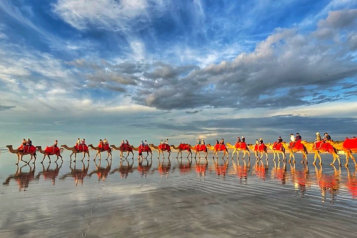 Tour de 1 hora en camello al atardecer por Broome en Cable Beach, Broome