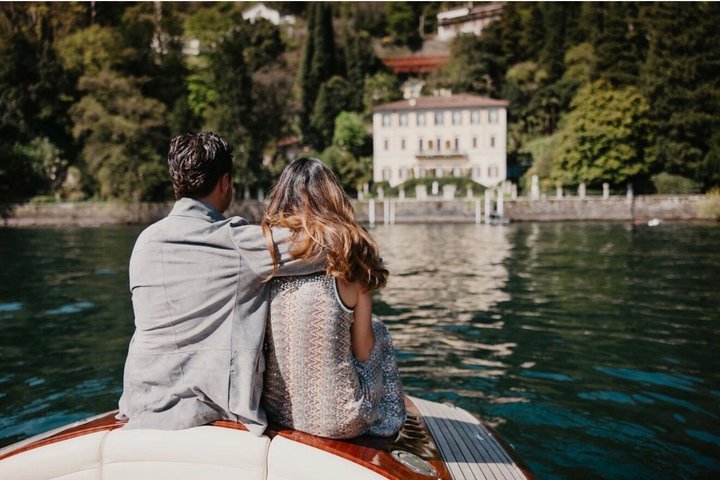 Private Comer See-Tour auf einem klassischen Holzboot