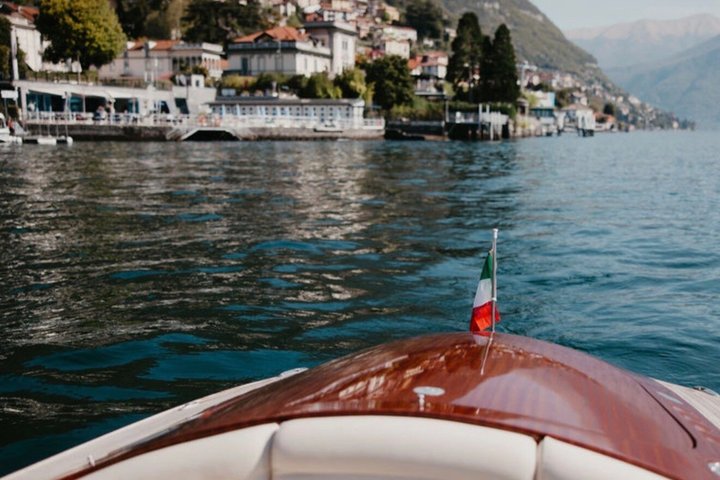 Private Comer See-Tour auf einem klassischen Holzboot