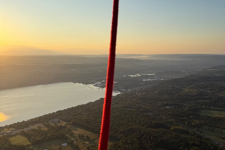 Hoteller i nærheden af Hot Air Balloon Ride Over the Finger Lakes