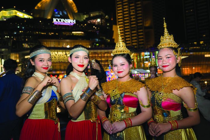 Dîner croisière de luxe à Bangkok avec spectacle culturel thaïlandais par Sawasdee