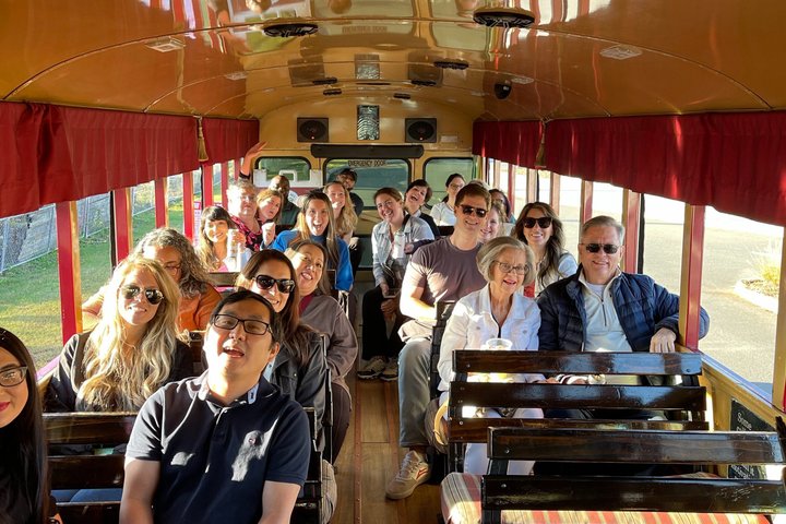 Hoteller i nærheten av Historical Comedy City Bus Tour