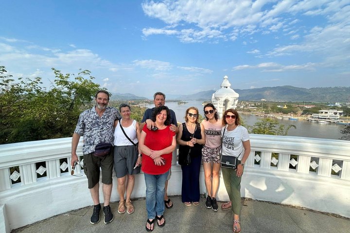 Chiang Rai Privat anpassningsbar resa med Engelska talande förare