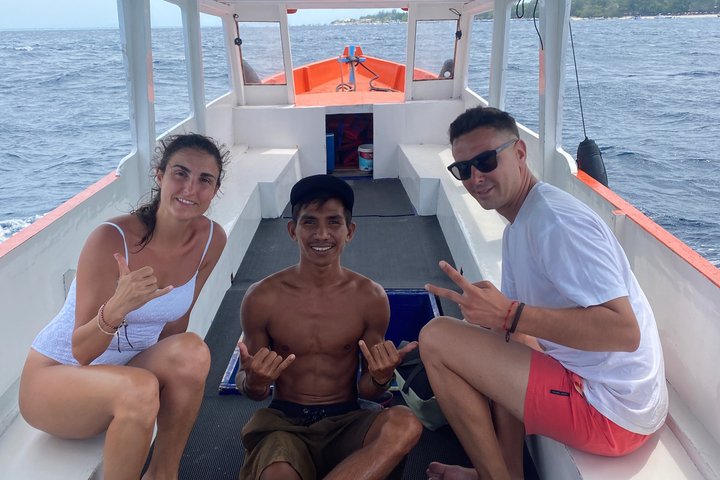 Tour privado de buceo Gili : Tortugas, Arrecifes + GoPro & Drone