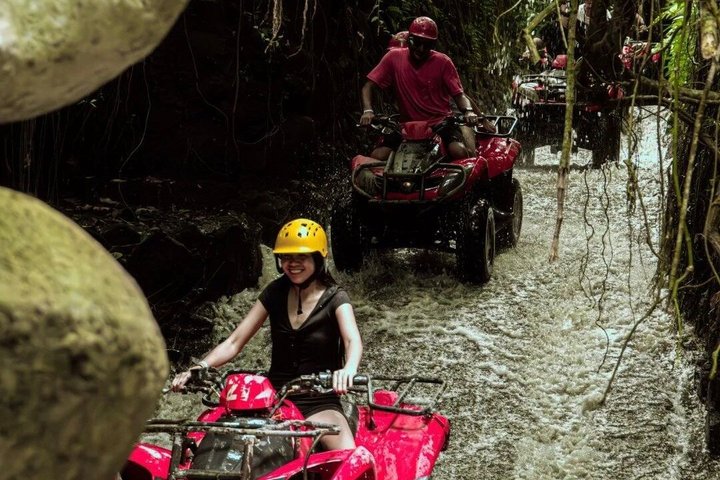 Bali ATV Fahrt Ubud Wasserfall, Reisfeld, Fluss, KingKong-Tempel Höhle