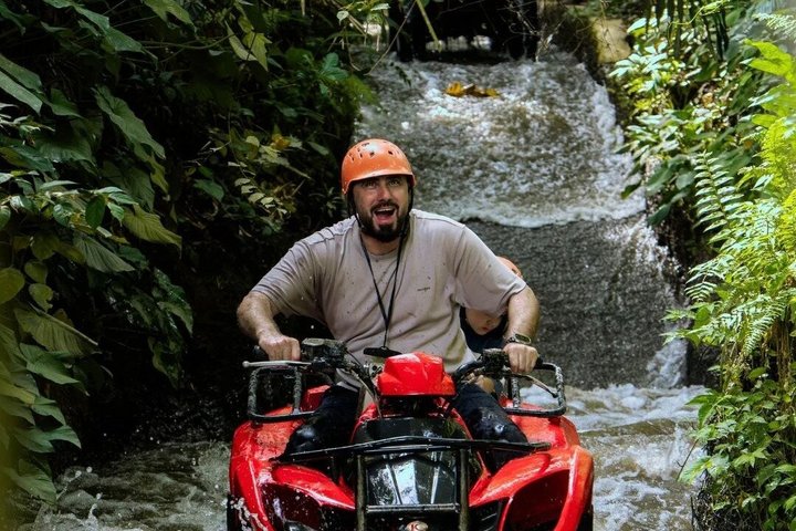 Bali ATV Fahrt Ubud Wasserfall, Reisfeld, Fluss, KingKong-Tempel Höhle