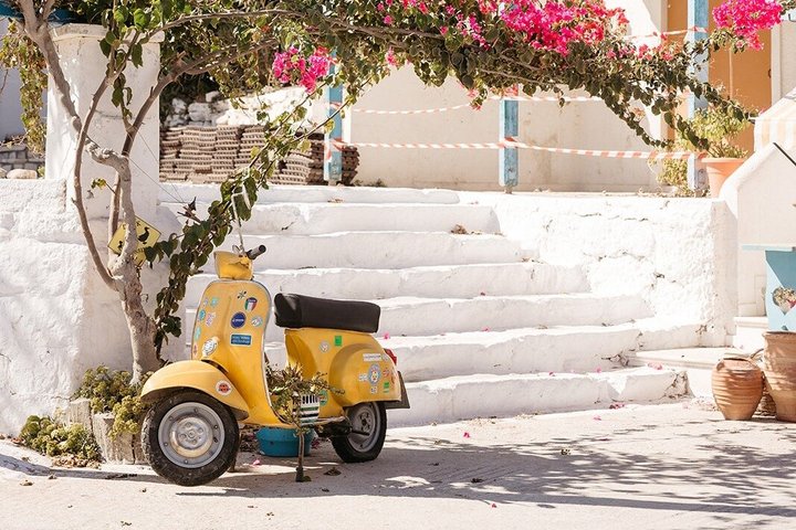 Naxos: Höhepunkte-Bustour mit freier Zeit zum Mittagessen in Apeiranthos