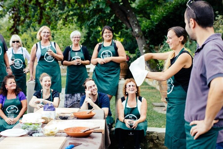 Aula de Pizza ou Massa com Sorvete em uma Fazenda Toscana em Florença