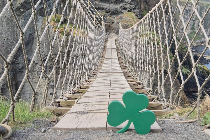 Ultimative Causeway Coast Private Tour - Von Belfast bis zu 4 Personen