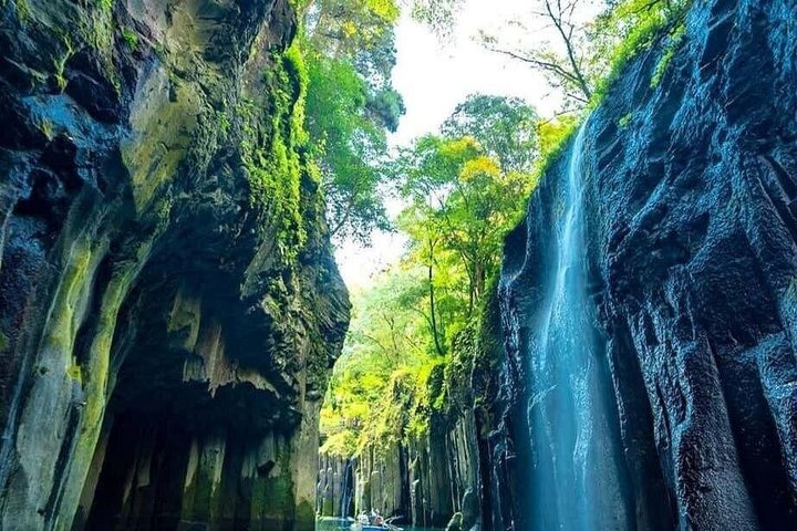 Dagstur til Miyazaki Takachiho Gorge & Shrine afgår fra Fukuoka