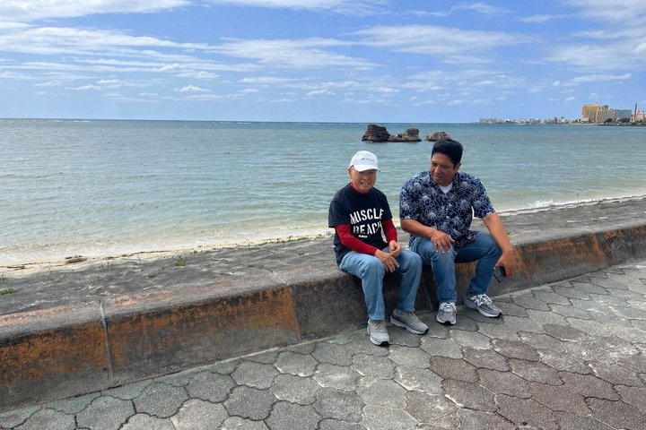 Okinawa Ikigai Blue Zone Tour med Guide och chaufför 1–8 gäster