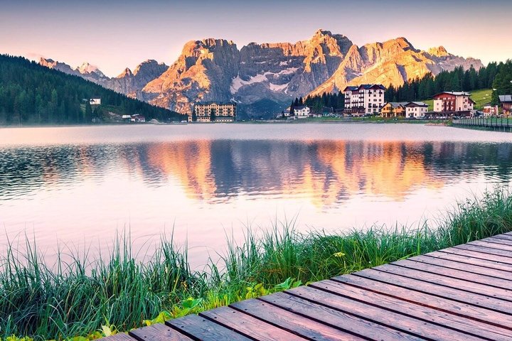 Excursión privada exclusiva de un día a Dolomitas Orientales en coche desde Bolzano
