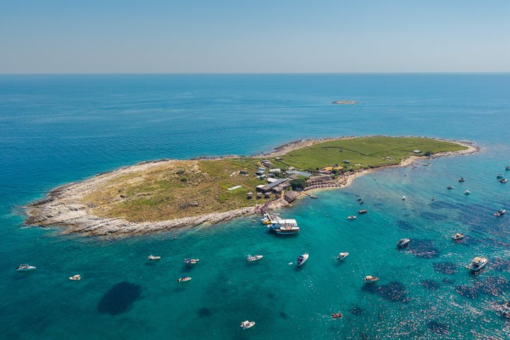Medulin : All-Inclusive Piratenboottour zur Kamenjak-Höhle & Levan