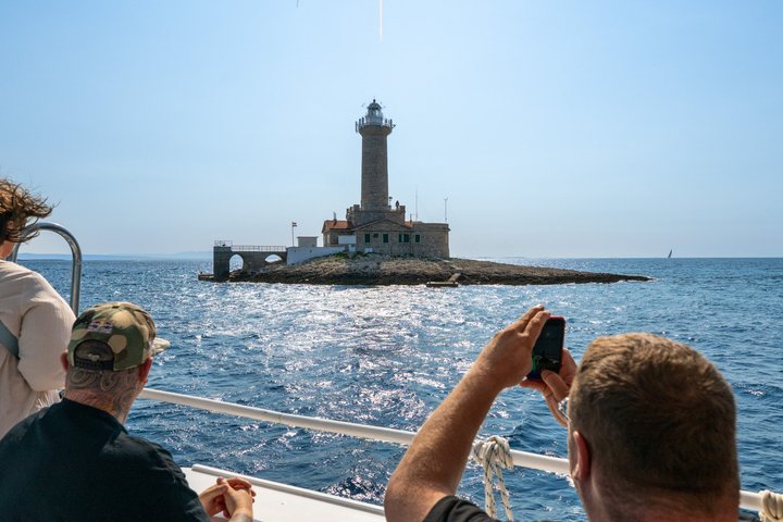 Medulin : All-Inclusive Piratenboottour zur Kamenjak-Höhle & Levan
