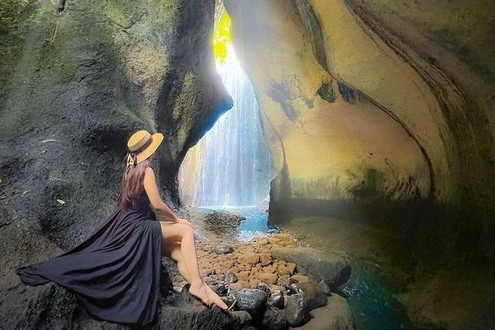 Tour por Bali Oriental: Templo Madre, Penglipuran y Tukad Cepung