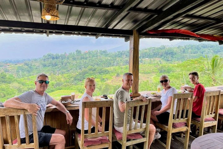 Tour por Bali Oriental: Templo Madre, Penglipuran y Tukad Cepung