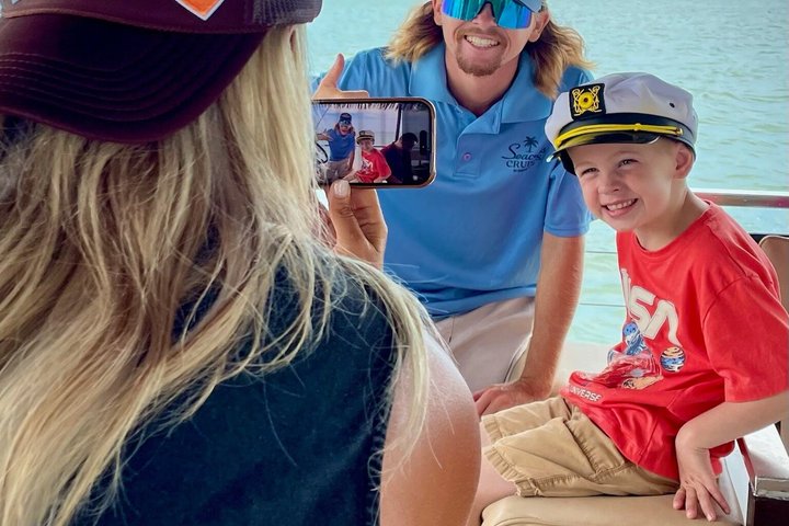 Ocean City Daytime Tiki Cruise para famílias