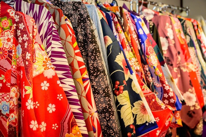 Kimono te seremoni i Tokyo, Asakusa Maikoya