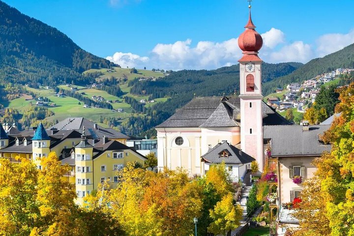 Von Bozen ins Föhntal ,Seceda und St. Ulrich Tagestour