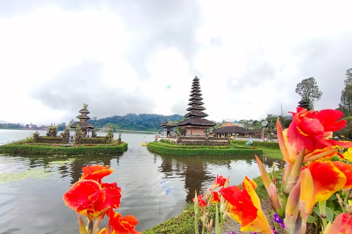 Restauranter i nærheten av Beratan Temple & Tanah Lot Private Tour