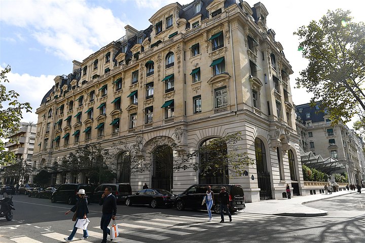 Excursión de un día a París con conductor privado desde Le Havre | Guía opcional
