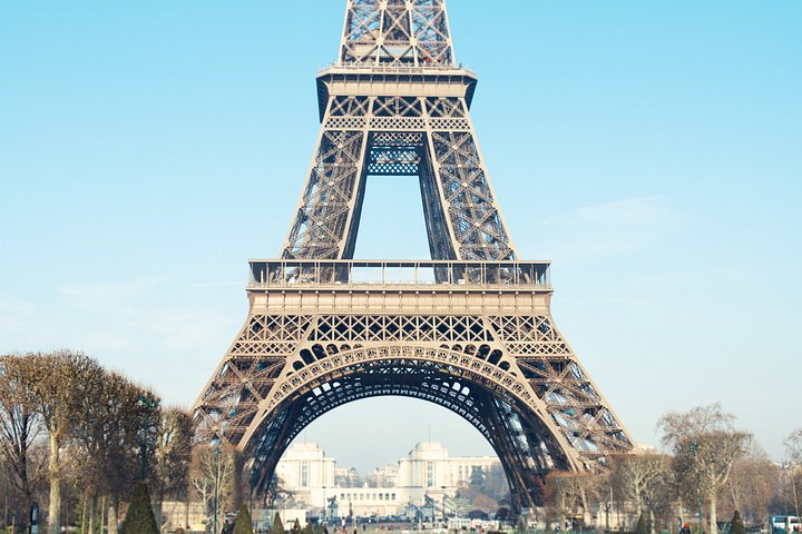 Excursión de un día a París con conductor privado desde Le Havre | Guía opcional