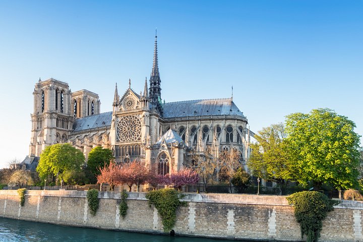 Excursión de un día a París con conductor privado desde Le Havre | Guía opcional