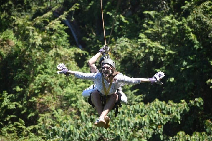 Santa Teresa Zipline Jungle Adventure med utsikt over havet
