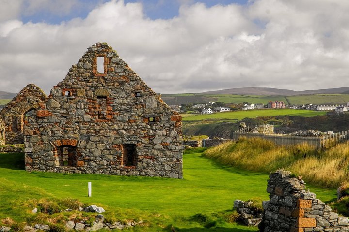 Hoteller i nærheden af Peel Vikings & the Scenic West Coast