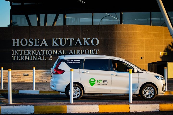 Privattransfers zwischen Windhoek und Hosea Kutako Int. Flughafen