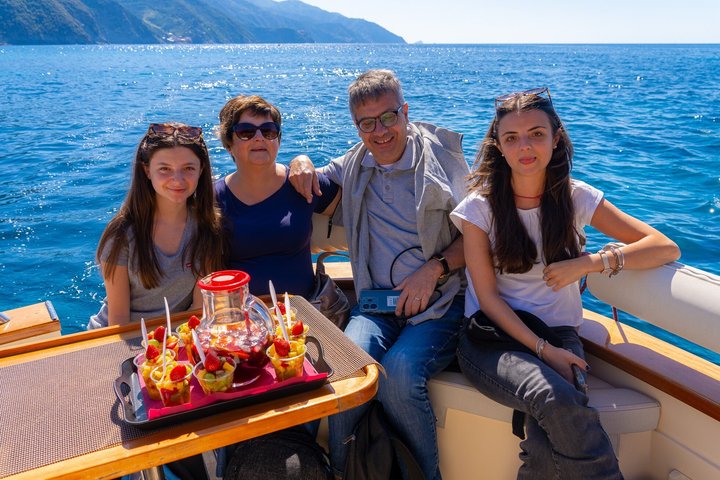 Cinque Terre båttur med avgang fra Monterosso