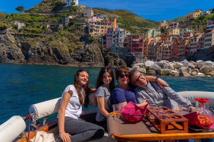 Cinque Terre båttur med avgang fra Monterosso