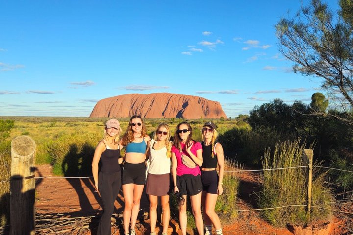 Uluru, Kata Tjuta y Kings Canyon Camping Safari de Ayers Rock