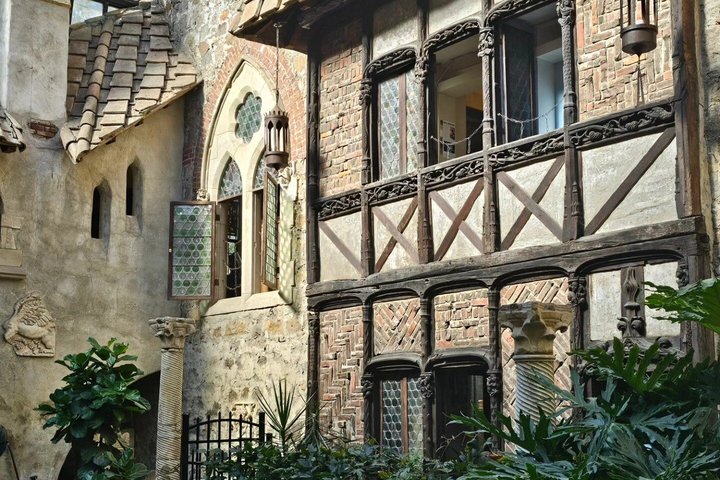 Excursão de um dia autoguiada pelo Museu do Castelo de Hammond a partir de Boston