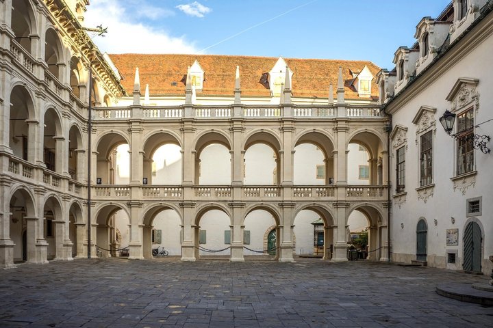 Opplev Graz: Gamlebyen og naturskjønne Funicular ride til Schlossberg