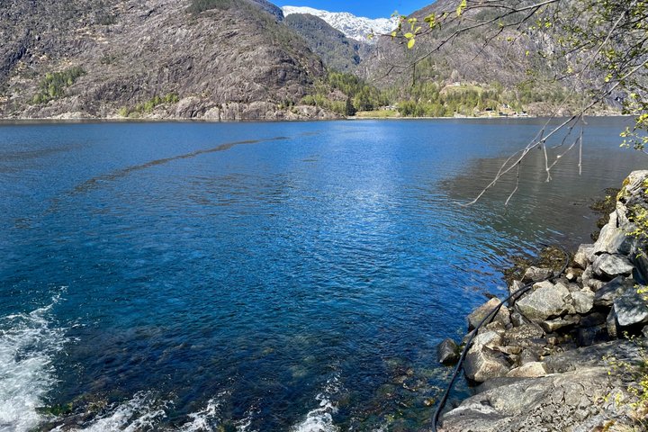 Langfoss og Stordalsvatnet fra Haugesund, liten gruppe tur