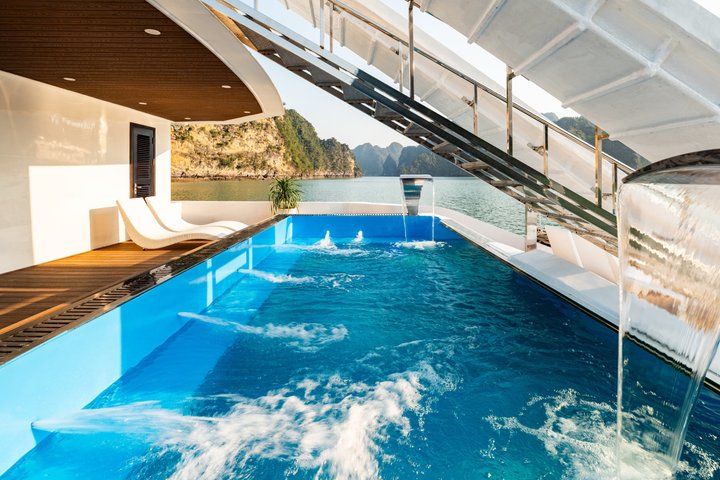 Hera Luxury Cruise - den mest luksuriøse dagstur i Halong Bay