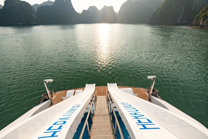 Hera Luxury Cruise - den mest luksuriøse dagstur i Halong Bay