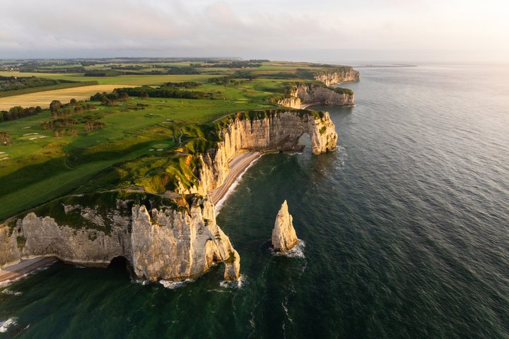 Etretat & Honfleur da Deauville | Tour privato | Guida facoltativa