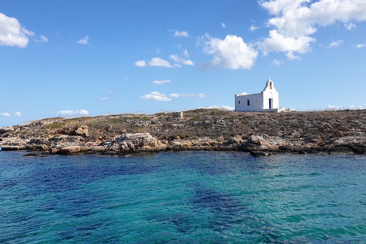 Antiparos & Despotiko: Zwemmen, verkennen en genieten van lunch vanuit Paros