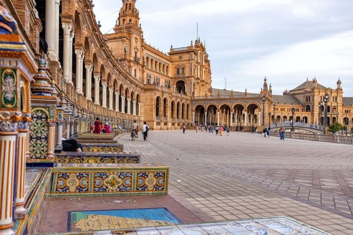 Tour di Siviglia in crociera con tempo libero dal porto di Cadice