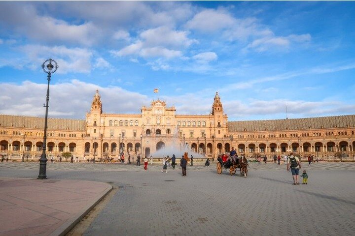 Miglior Tour Cruise-Friendly da Cadice a Siviglia con tempo libero